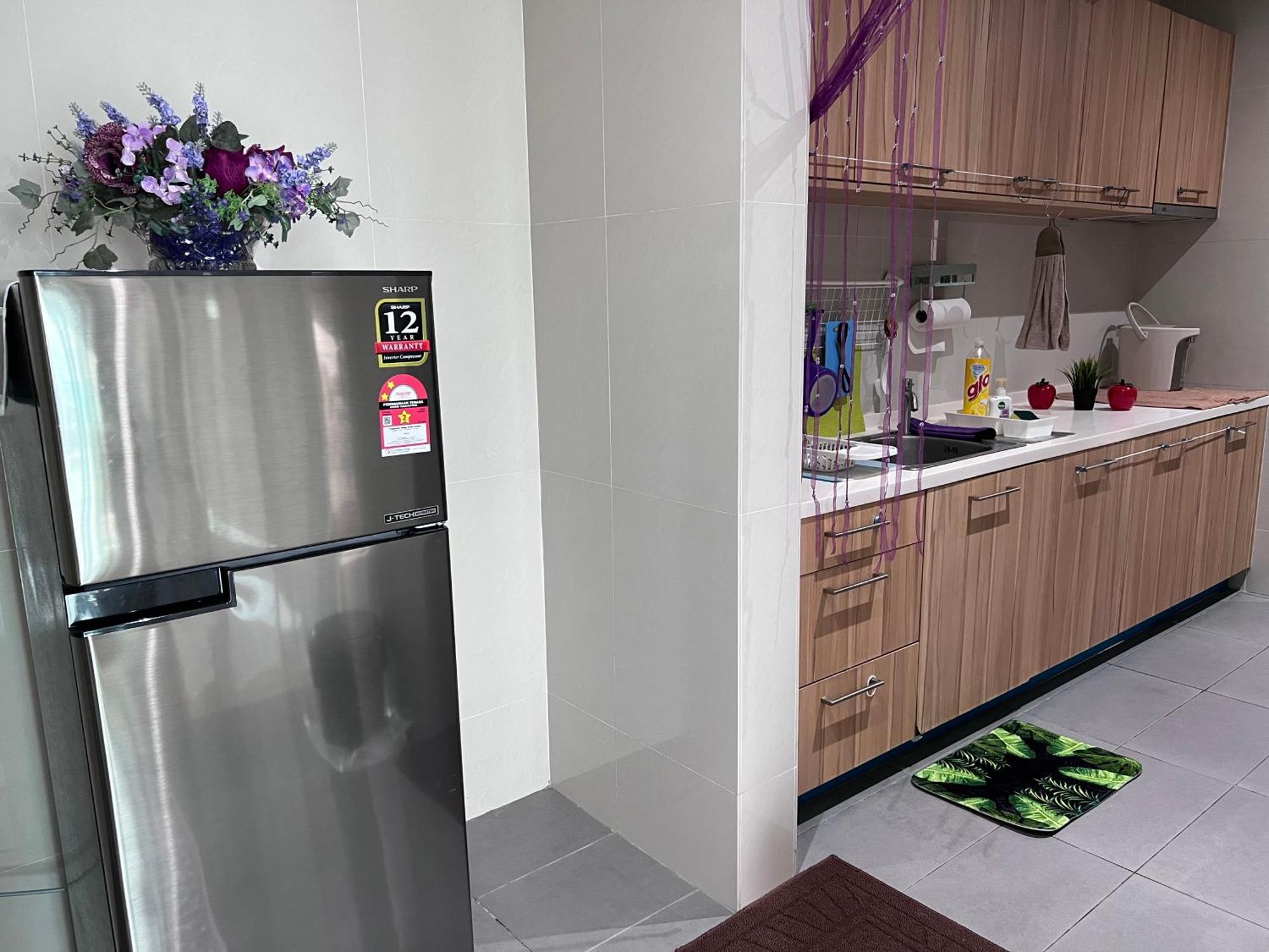 In Ksl , 2 Bdrm 2 Bthrm Wifi 4 Pax Apartment