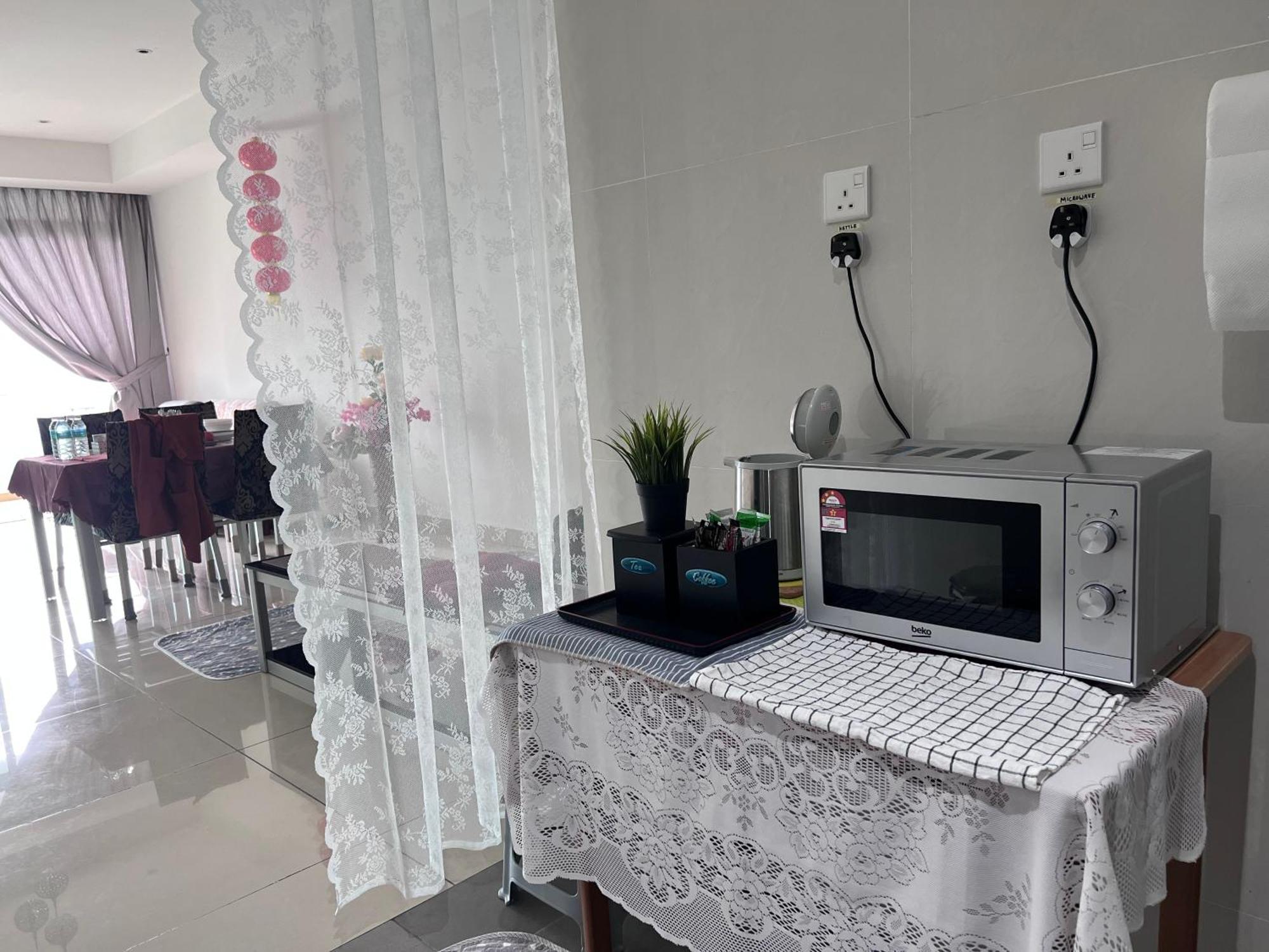 In Ksl , 2 Bdrm 2 Bthrm Wifi 4 Pax * Johor Bahru